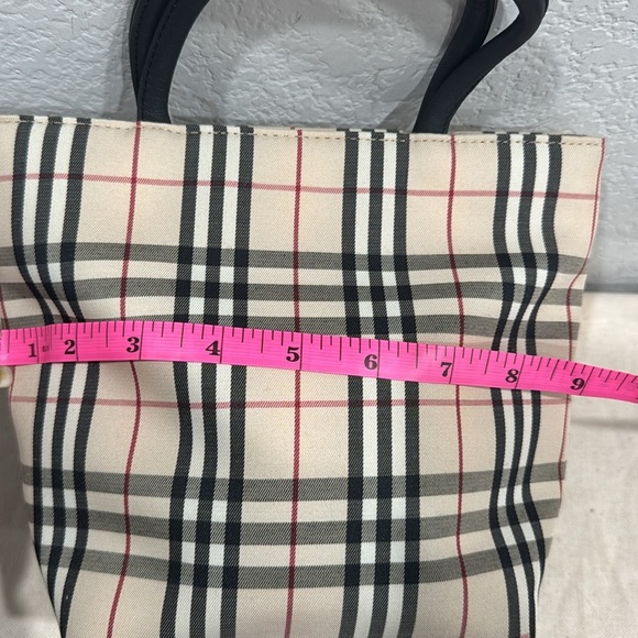 Burberry Beige Checkered Women's Bag - Picture 8 of 9